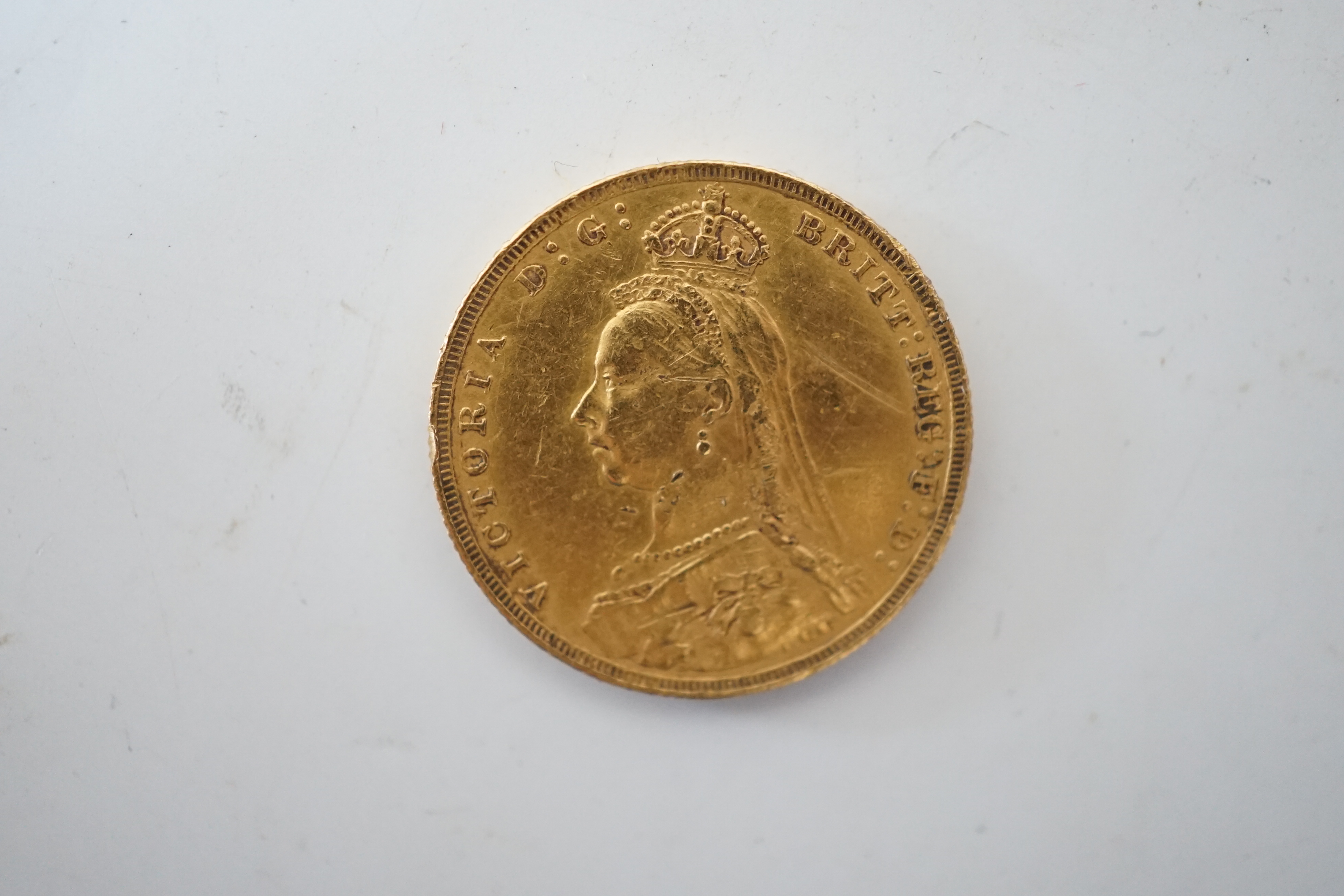 British gold coins, Victoria sovereign, 1892, Jubilee head (S3866C), small file mark on edge otherwise good VF